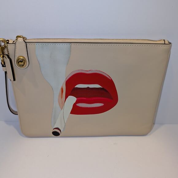 Limited Edition Coach x Tom Wesselmann Large Turnlock Pouch or iPad Sleeve CA221 - Picture 4 of 10